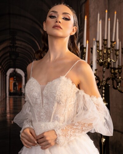 Helen Model Gelinlikler Kocaeli İzmit Helen Model Gelinlikler Kocaeli İzmit