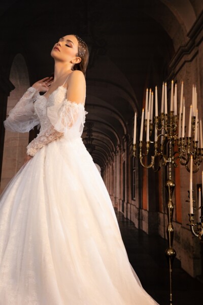 Helen Model Gelinlikler Kocaeli İzmit Helen Model Gelinlikler Kocaeli İzmit