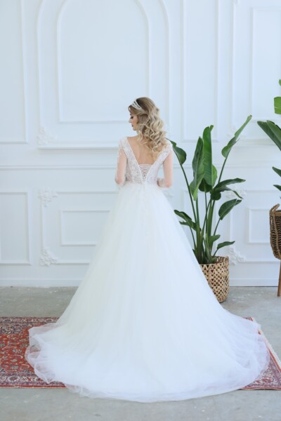 Helen Modeli Gelinlikler Kocaeli  Gelinlikçi Helen Modeli Gelinlikler Kocaeli Gelinlikçi