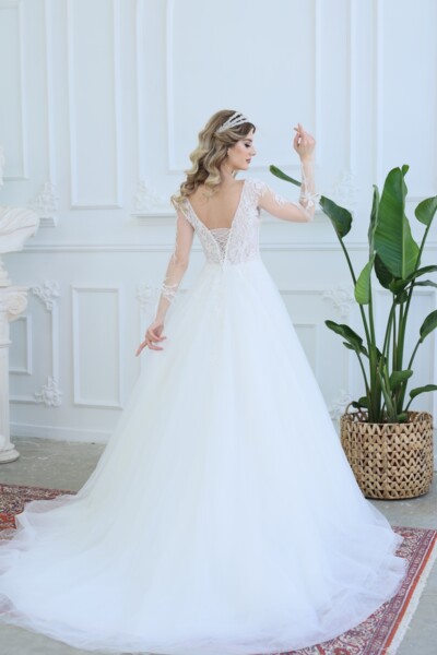 Helen Modeli Gelinlikler Kocaeli  Gelinlikçi Helen Modeli Gelinlikler Kocaeli Gelinlikçi