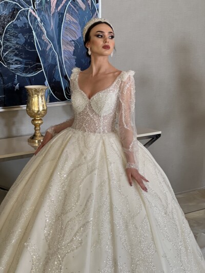 Uzun Kollu Gelinlikler Kocaeli Gelinlikçi Uzun Kollu Gelinlikler Kocaeli Gelinlikçi