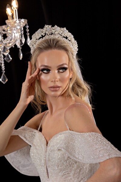 A kesim düşük omuz gelinlik modelleri kocaeli izmit A kesim düşük omuz gelinlik modelleri kocaeli izmit