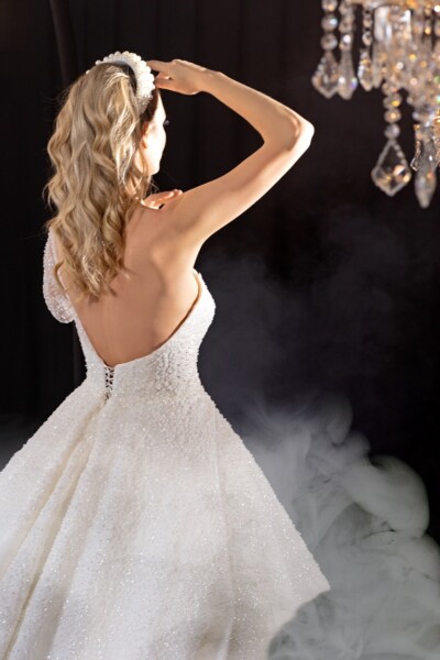 Tek Kol A Kesim Gelinlik Modelleri İzmit Kocaeli Tek Kol A Kesim Gelinlik Modelleri İzmit Kocaeli